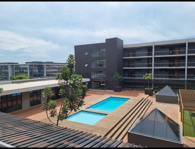 2 BEDROOM APARTMENT RENTED IN UMHLANGA CENTRAL